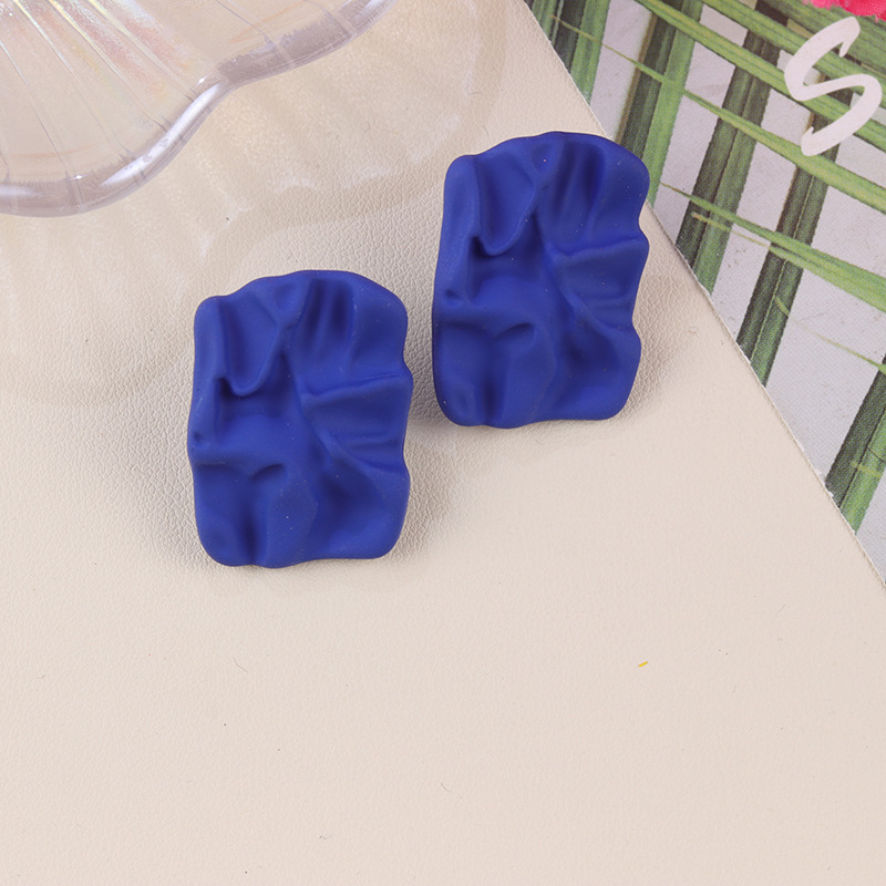 新しい夏の新鮮でハイエンドのキャンディーカラーの不規則なプリーツスクエアアクリルシンプルで多用途なイヤリング|undefined