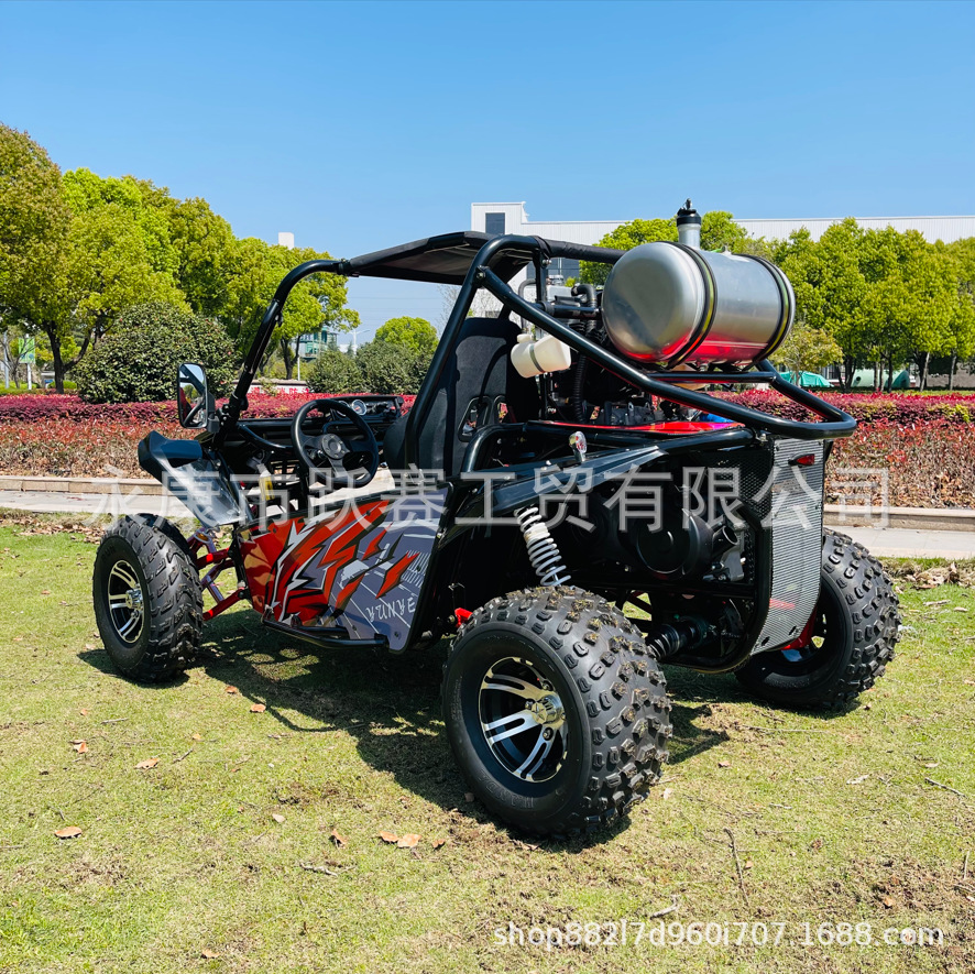 Fabricantes de 300CC karting motocicleta de cuatro ruedas 300CC refrigerado por agua suspensión independiente todo terreno UTV