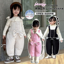 儿童冬季羽绒裤2025新款女童洋气羽绒背带裤男宝宝冬装舒适保暖裤