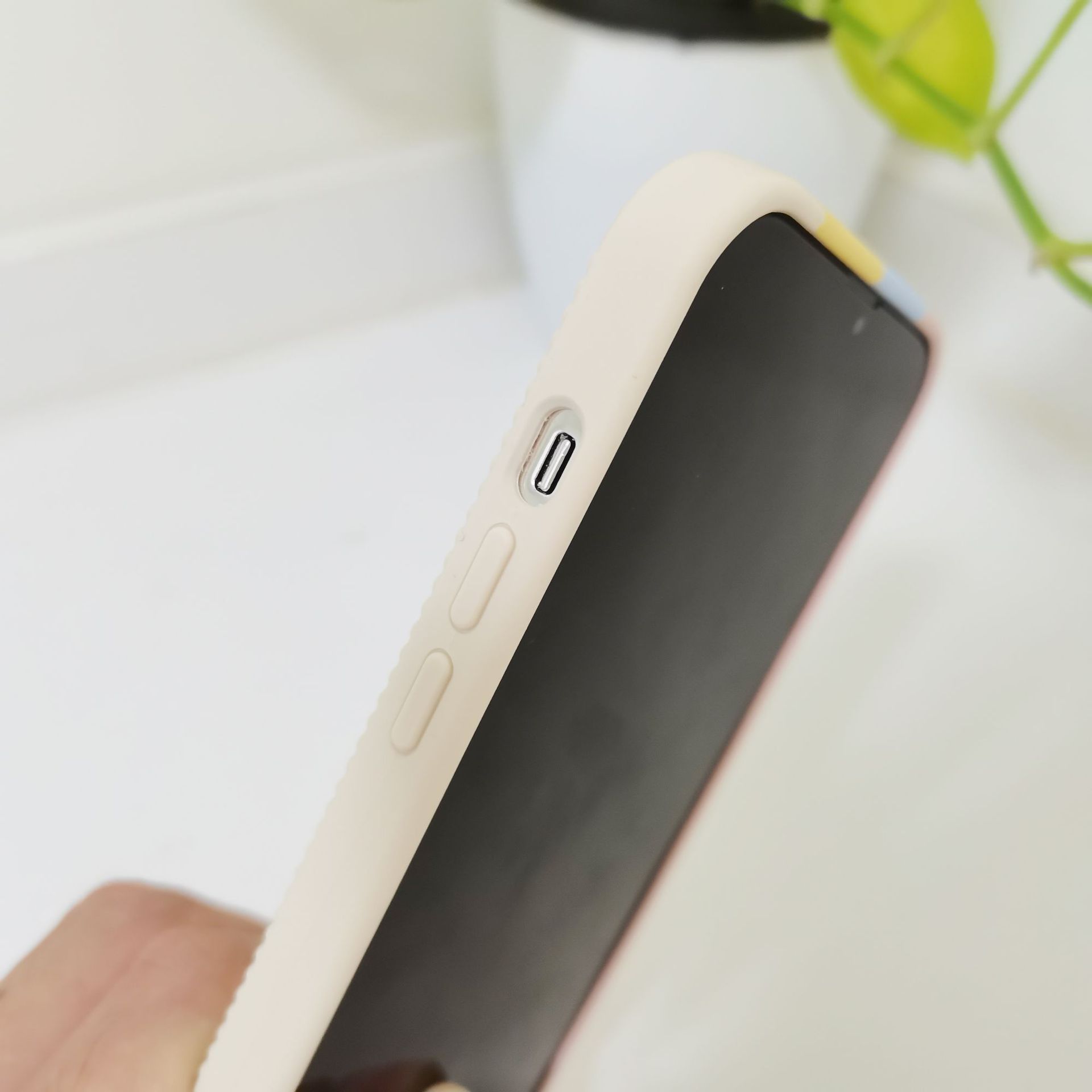 Liquid phone is suitable for Apple 13promax Fried Dough Twists silicone protective case_voghion.com