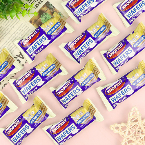 Bear Three Years KNOPKHT Wafer 408g WAFERS Cookie Wholesale Live Streaming WeChat Official Account Snacks Big Bag Wholesale