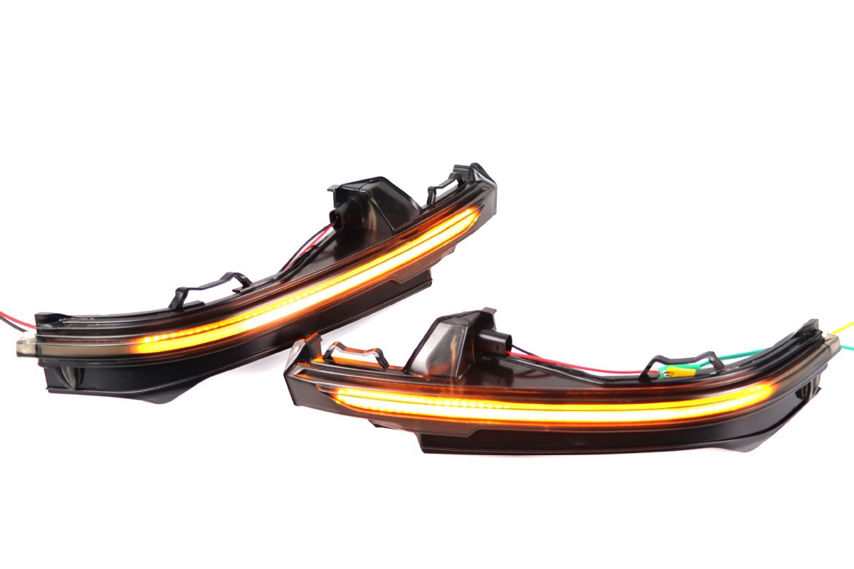 Dynamic Smoked Black Rearview Mirror LED Turn Signal for Audi Q5 FY Q7 4M