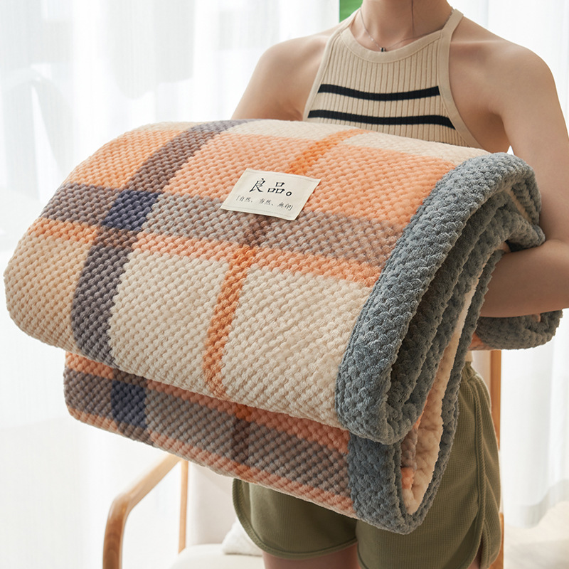 Fabricantes al por mayor mantas de coral de peluche sofá mantas de invierno de oficina siesta mantas de aire acondicionado mantas pequeñas mantas
