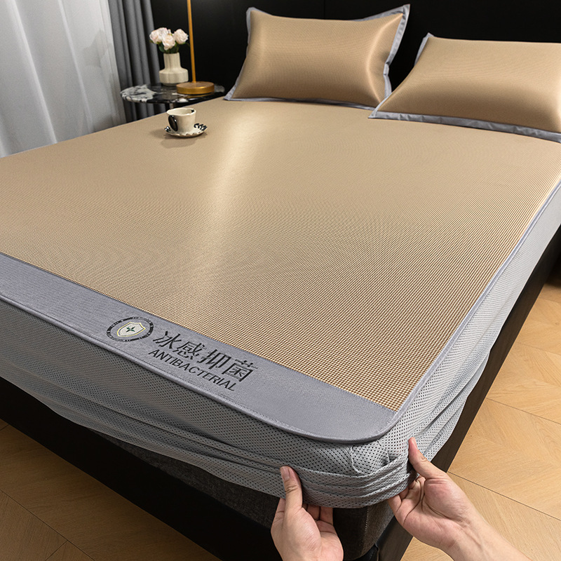 Sombrilla de cama de seda de hielo antibacteriana de verano, cubierta de cama fresca de una sola pieza, cubierta protectora de colchón todo incluido, juego de tres piezas 2
