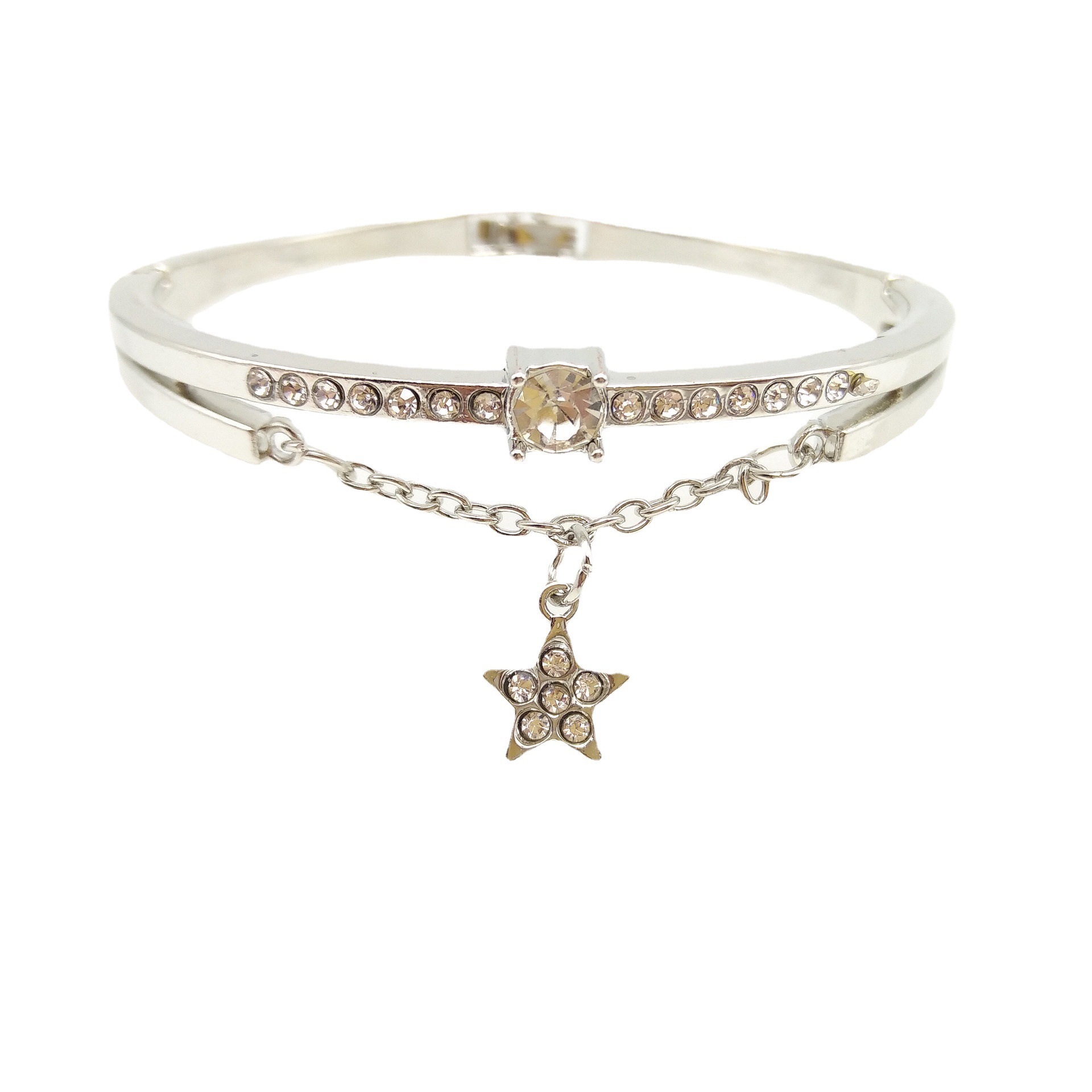 Nuovo braccialetto di diamanti rosso netto trema studenti versione coreana di braccialetto di moda a stella a cinque punte donne gioielli di cristallo_voghion.com