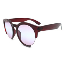 �¿�W���ǹ�ɫ���Գ���̫��R