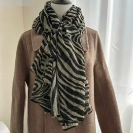 丝巾;披肩;围巾