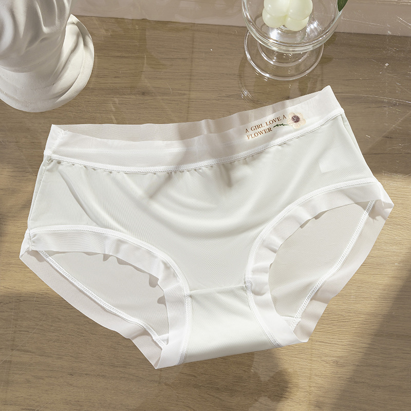 Ropa interior de seda de hielo para mujer, entrepierna inferior antibacteriana de algodón puro, estilo fino de verano, transpirable y cómodo, calzoncillos de niña sin costuras, ropa interior de gran tamaño