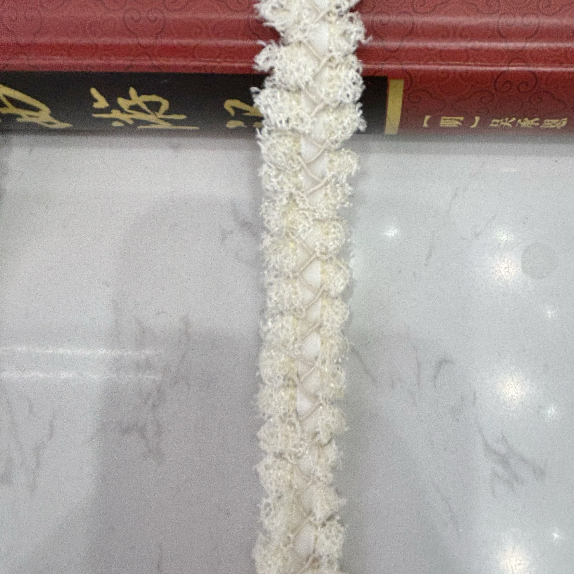 En stock Ventas Directas Chanel estilo de encaje de lana Cruz ciempiés accesorios de encaje de lana ropa para niños Hanfu Accesorios