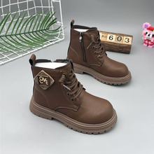 女童马丁靴2025新款女童走秀靴子秋冬女童短靴黑色百搭中大童棉靴