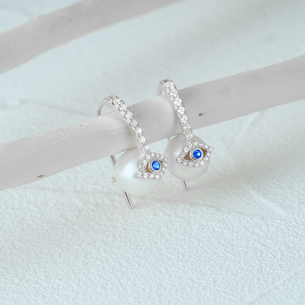 1 Pair Elegant Snowflake Plating Sterling Silver Drop Earrings display picture 12