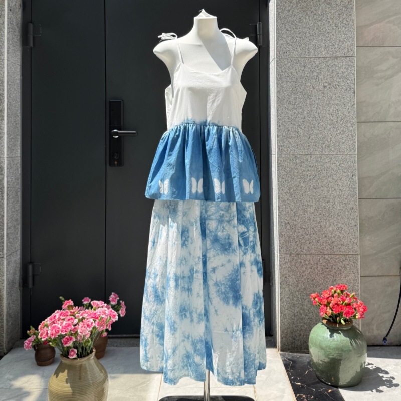 Special Offer on New Styles! Tie-Dye and Blue-Dye Dresses in Various Colors, Camisole Dresses, Long Dresses, Tank Dresses, Travel Wear for Women, Wholesale