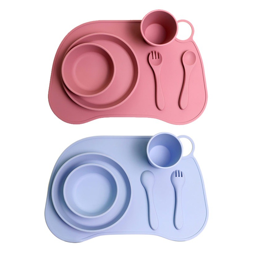 BPA libre plegable Mesa Mat para niños con agujeros de silicona