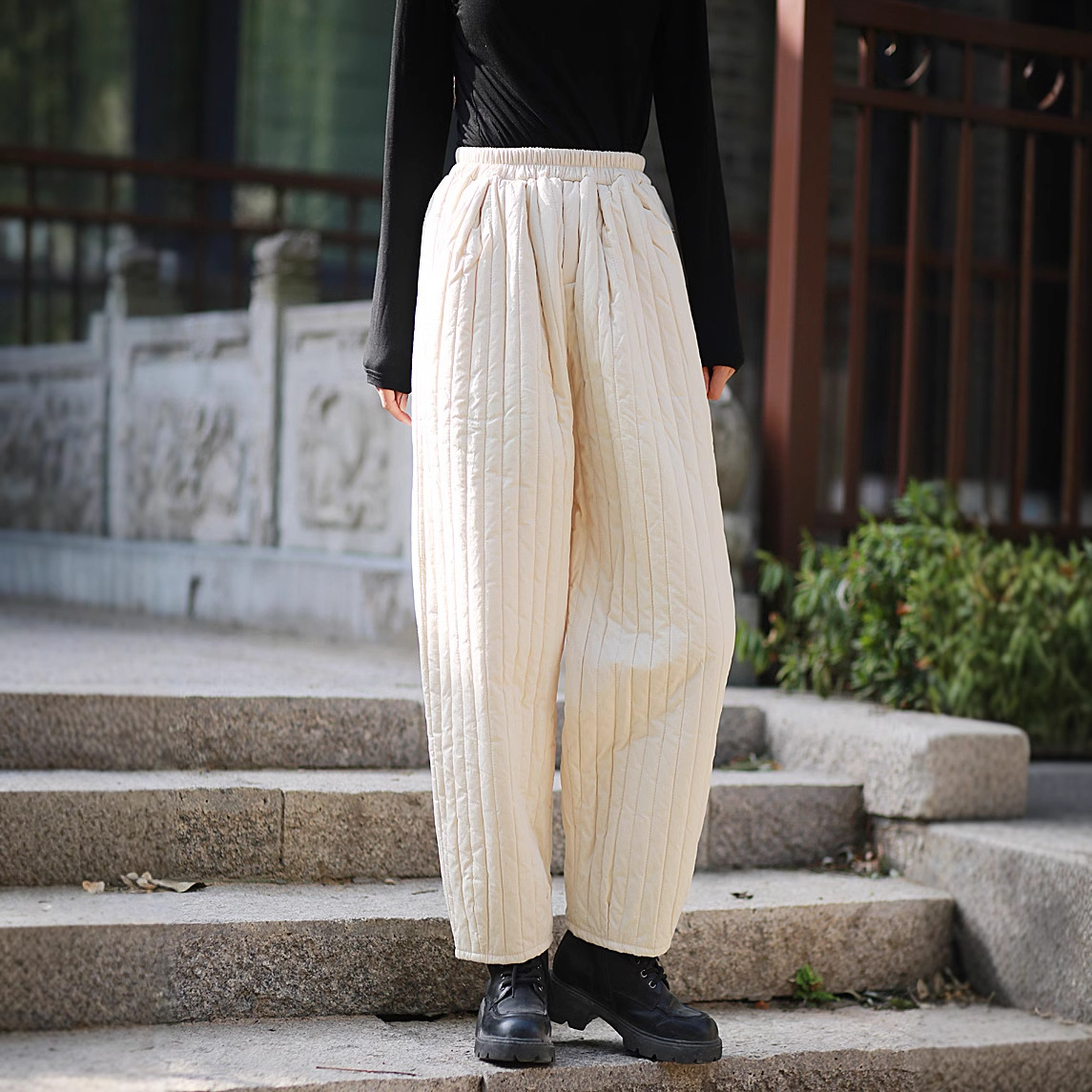 Artistic Retro Loose Zen Carrot Pants High Density Cotton Quilted Loose Waist Casual Quilted Slim Look Trousers