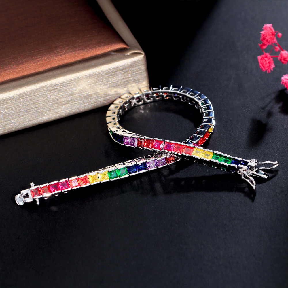 Geometric Elegant Zircon Copper Bracelets Plating Box Clasp Closure display picture 6