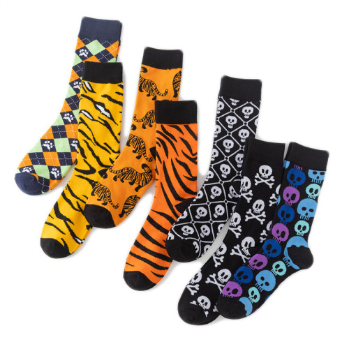 Casual four-season socks European and American men's tiger cartoon socks wholesale tiger year cotton mid-calf socks women's leopard print cross-border animal socks
