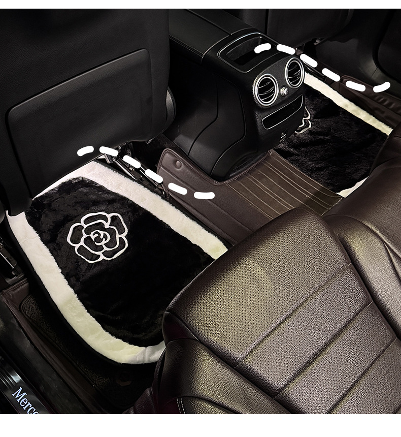 Car Foot Mat Camellia Flower Plush Foot Mat for Passenger Seat Car Carpet-Style Warm Mat Car Decoration for Women