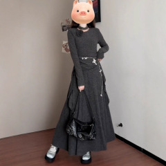 法式连衣裙子女2025秋冬季新款一整套装入冬穿搭千金内搭打底长裙