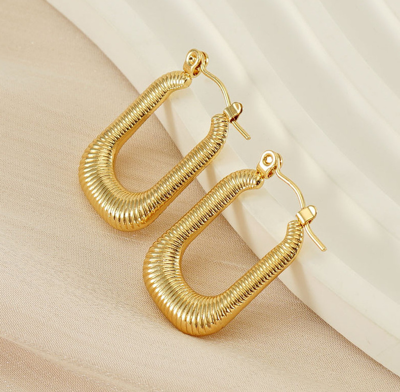 Daily Occasion 304 Stainless Steel Material PVD Coated 18K Gold Plated U Shape 304 Stainless Steel Simple Style Waterproof Non Tarnish Hoop Earrings