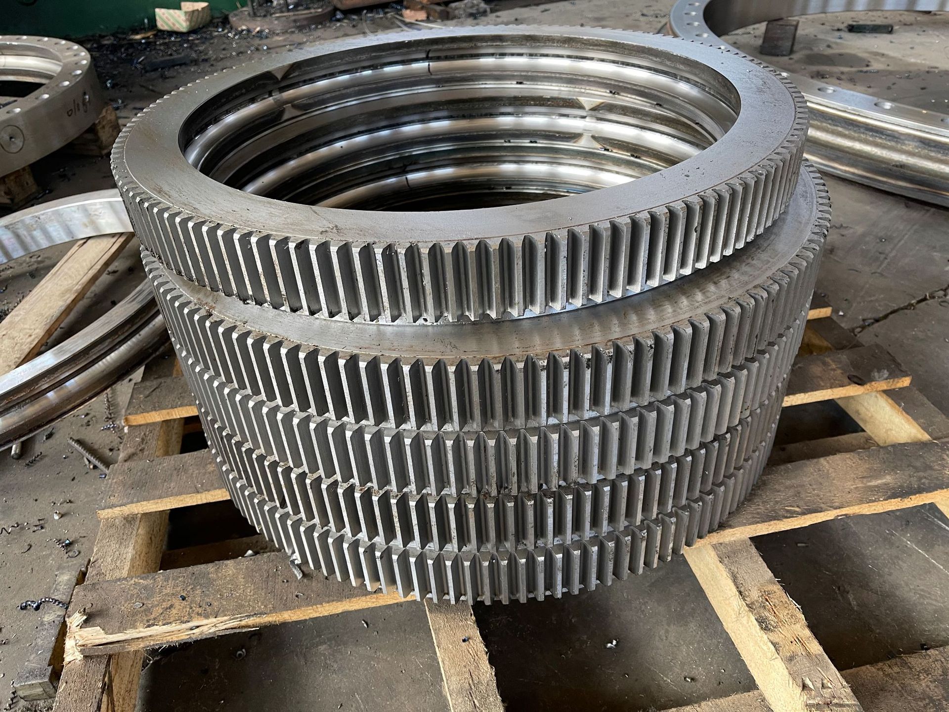 徐州杰恒回转支承转盘轴承厂家低价销售非标图纸设计周期短