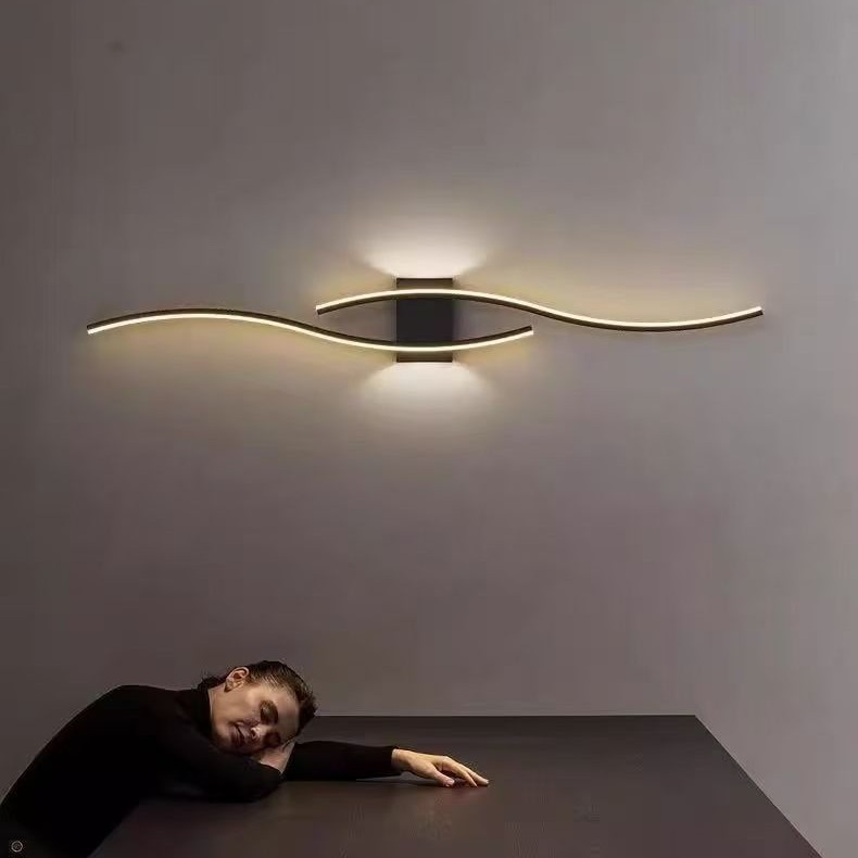 Líneas creativas minimalistas nórdicas lujosas lujosas de fondo de la sala de estar atmósfera de lámpara de pared LED moderna y minimalista cabecera de cama del dormitorio