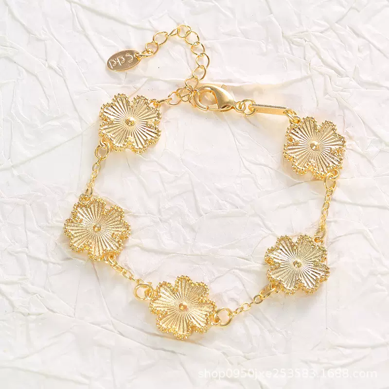 CDD时尚桃心气质手链潮流金色雕刻纹不掉色四叶草爱心韩版女手饰