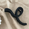 Matte line hairgrip, fashionable plastic crab pin, simple and elegant design