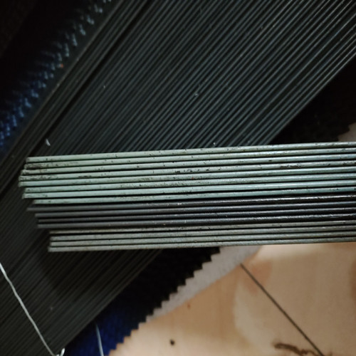 Front steel saw blade, old machine saw blade, front steel bar, super hard sawable iron peak steel tire cutting knife