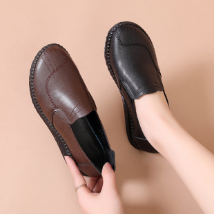 2023 new mother shoes leather shoes national wind retro soft soft bottom aged women's shoes flat size 32