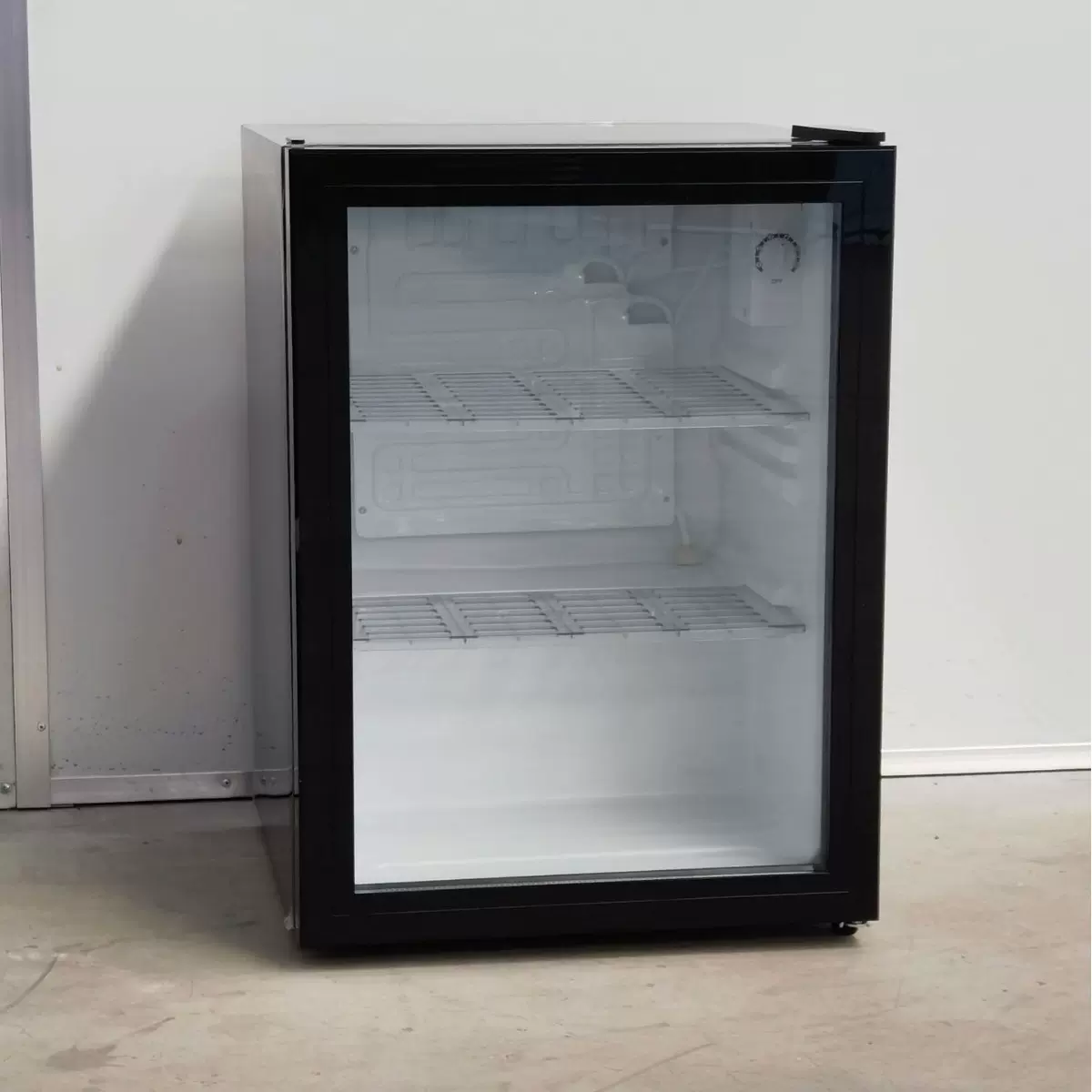 出口跨境110V外贸70L 90L玻璃门实体门压缩机酒店冰箱单门可定制