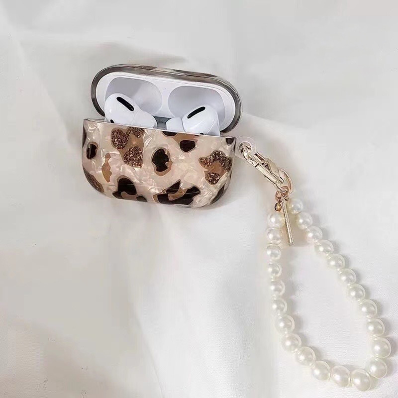 Letter Heart Shape Leopard Cute Earphone Sleeves Earphone Cases Phone Accessories display picture 2