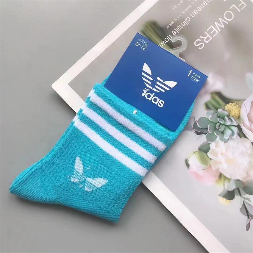 2024 primavera y otoño AGREGAR calcetines de baloncesto deportivos de media pantorrilla de tres hojas de hierba alta marca de moda corriendo calcetines de fútbol