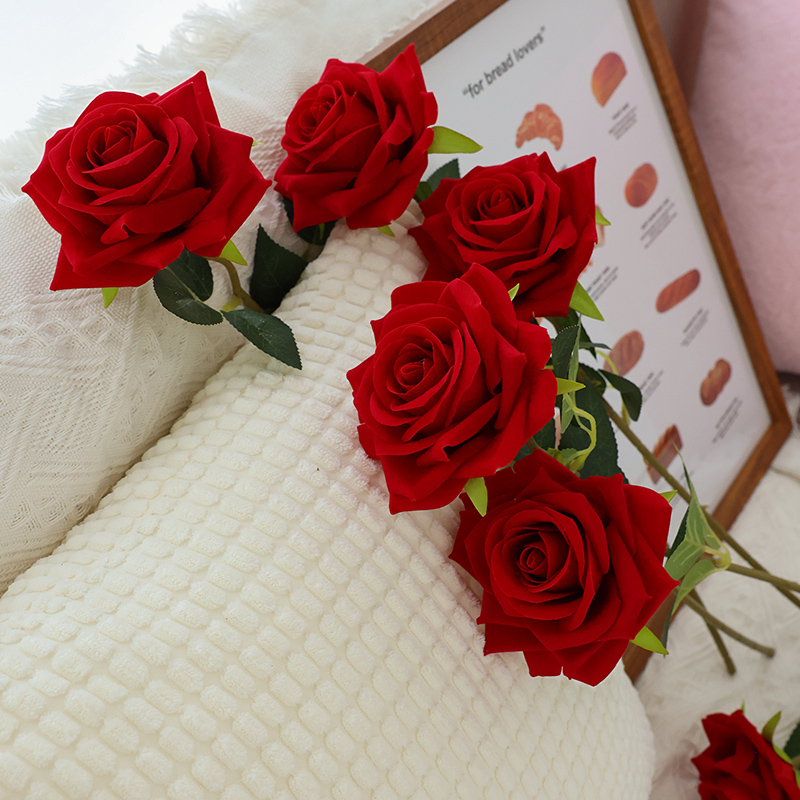 Simulation rose flower Valentine's Day plastic bouquet home…
