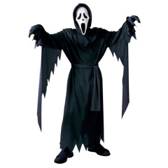 ハロウィーンパーティーの衣装はびっくりして悲鳴をあげます。
