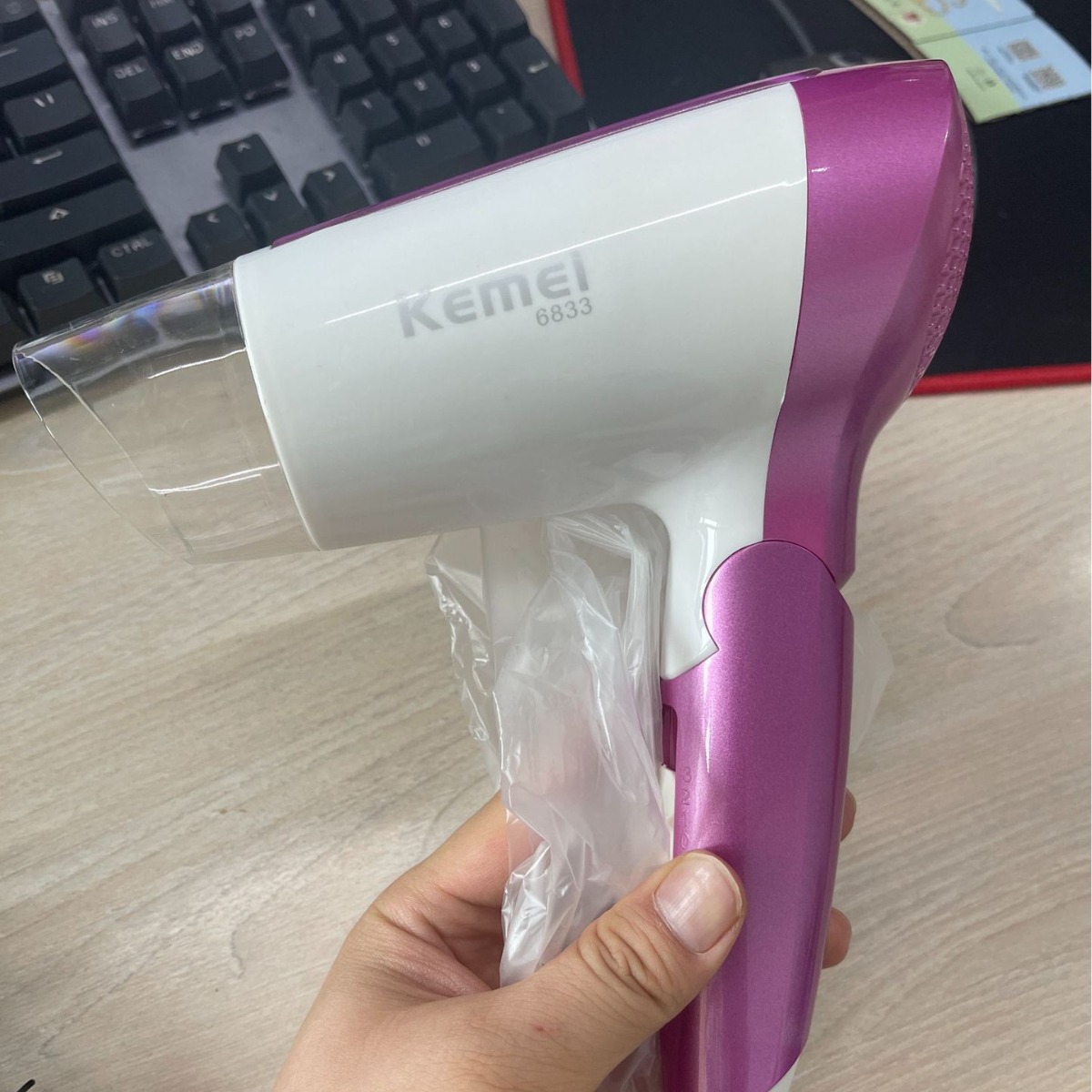 Kemey New KM-6833 Small Household Mini Hair Dryer Student Special Hair Dryer Foldable