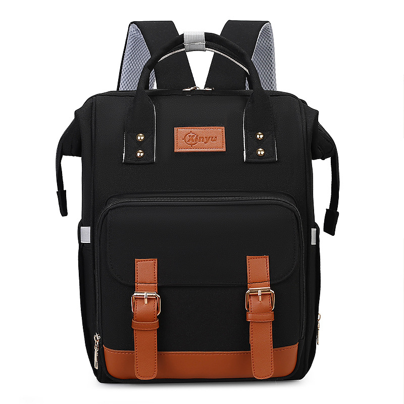 Mummy Bag is a lightweight, multi-functional, large-capacity backpack for mothers and babies to go out. It is a dry and wet separation travel backpack for mothers Application Scenario