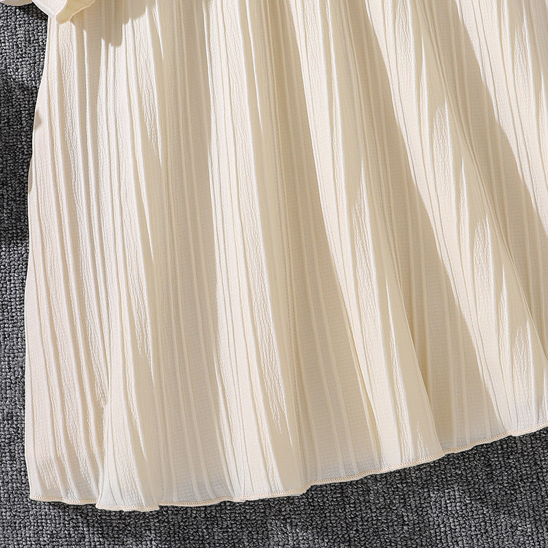 Meiteņu komplekts 2024. gada rudens stilīgs īss stils ar vienu plecu, mežģīņu mazs krekls ar pussvārkiem, bērnu apģērbs_voghion.com