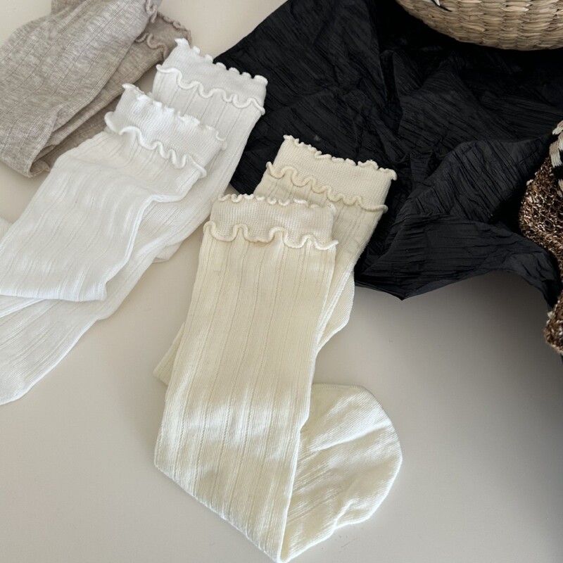 The Pair of Socks That I Really Love Are the Double-Ribbed Mid-Calf Hollow-Out Seamless Ultra-Soft Cotton Sweat-Absorbent Breathable Women's Socks The Pair of Socks That I Really Love Are the Double-Ribbed Mid-Calf Hollow-Out Seamless Ultra-Soft Cotton Sweat-Absorbent Breathable Women's Socks