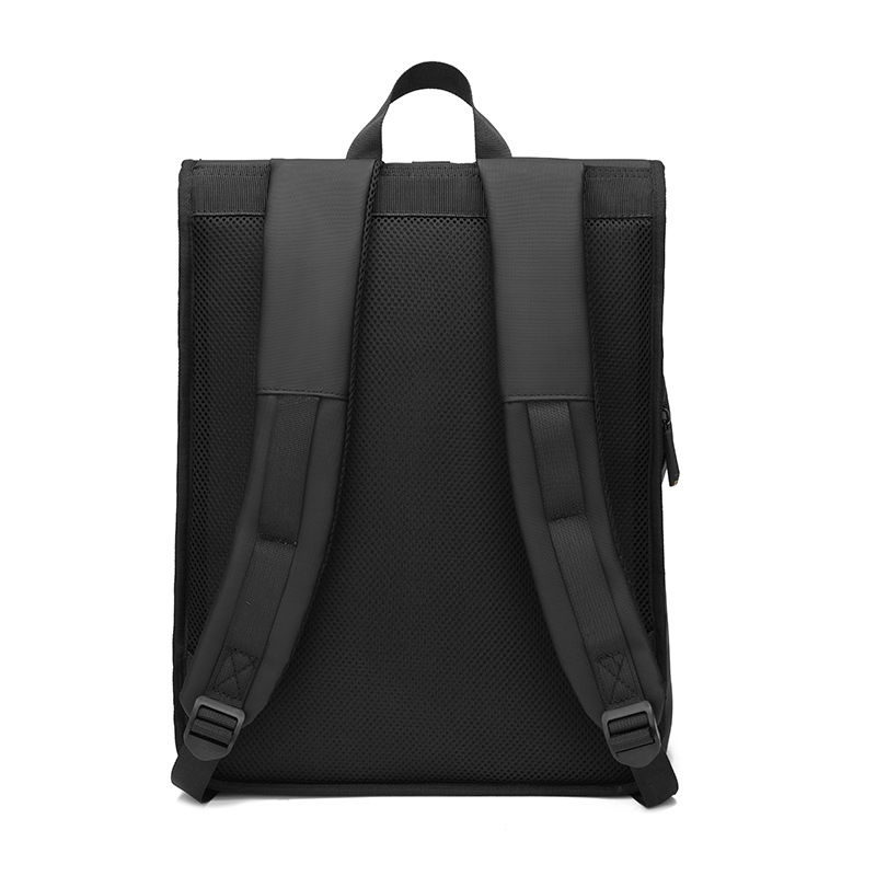 Zaino da uomo grande con patta per computer e viaggi_voghion.com