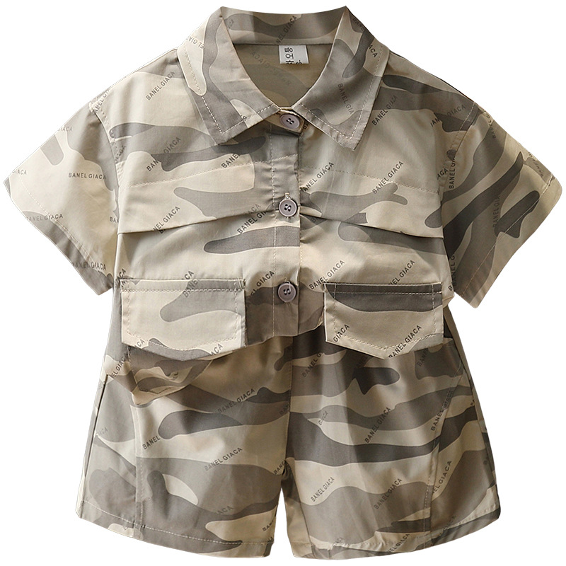 7179 Traje de camuflaje para niños 2025 nueva ropa de verano para niños, camisa de manga corta de moda fresca de verano de dos piezas