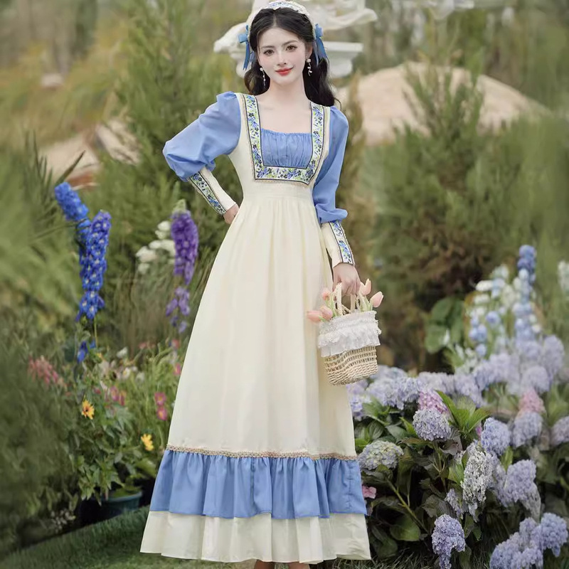 Factory Straight Hair Cross-border dress Pastoral Xinjiang Grassland Tourism Photography Long Skirt Heavy Industry Embroidery Headscarf