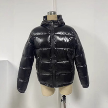 �羳�F؛�����޷������\�ӼӺ����\�W�����QŮ�b�߶����e�Bñ����