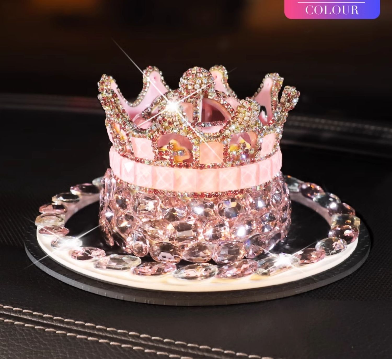 Car-mounted diamond crown car perfume seat crystal creative car perfume seat ornaments female car interior decorations