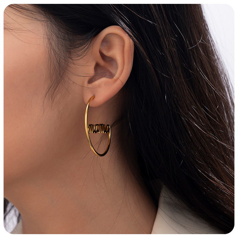 TENA estilo de estilo simple personalidad auriculares de acero inoxidable de oro 18K corte inglés aretes redondos para mujeres nuevas