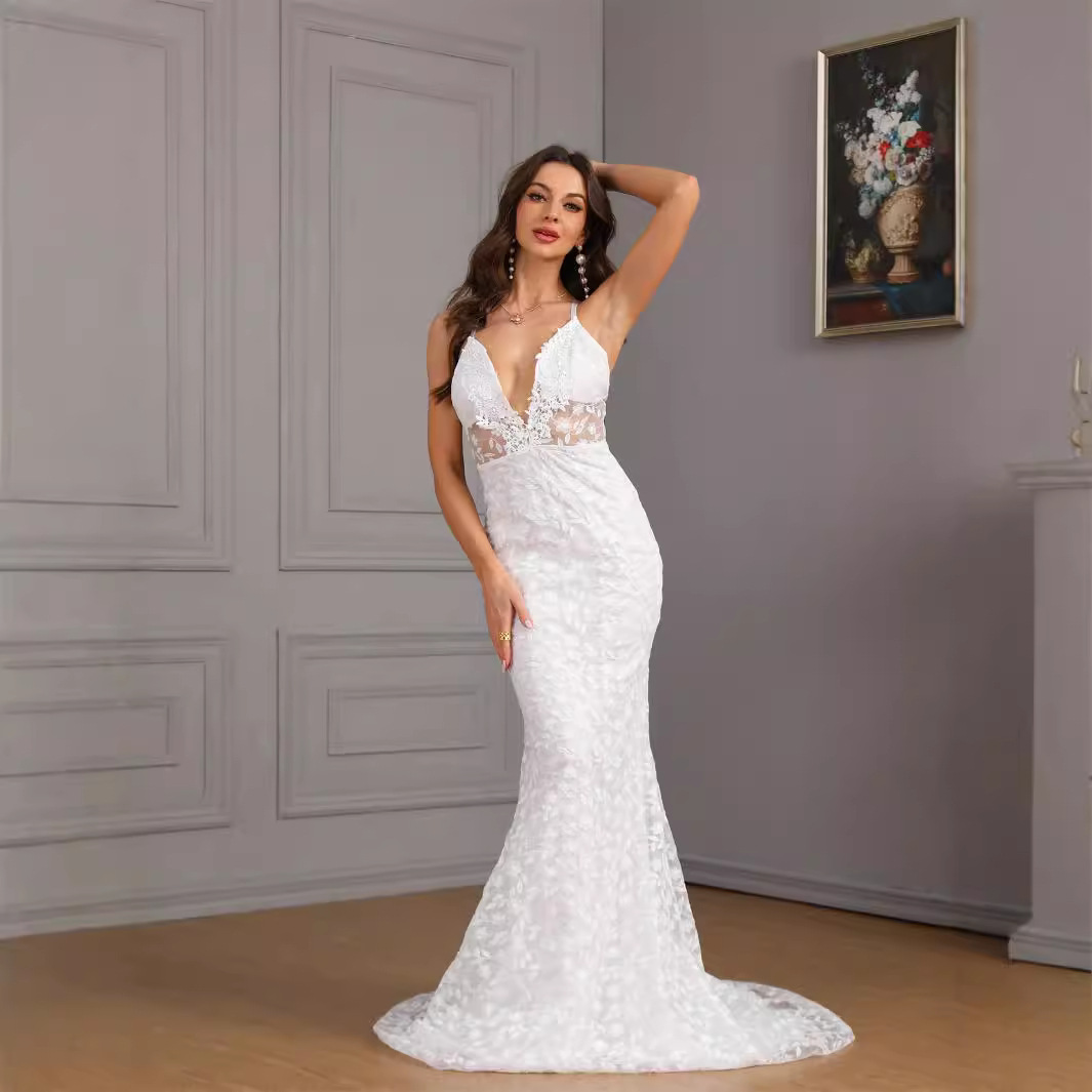 Abbigliamento donna nuovo abbigliamento donna sexy senza maniche coda a palloncino abito da sposa sottile abito da sposa_voghion.com