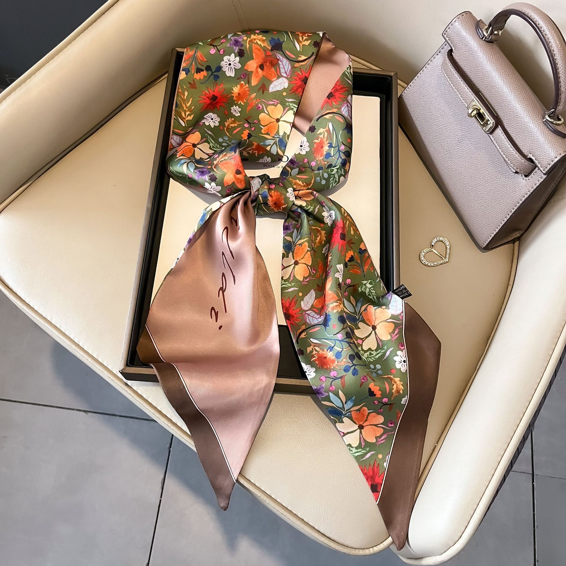 Nuevo caju pequeño cinturón de bufandas onduladas caju multifuncional cinturón de pelo de alta calidad bufandas profesionales