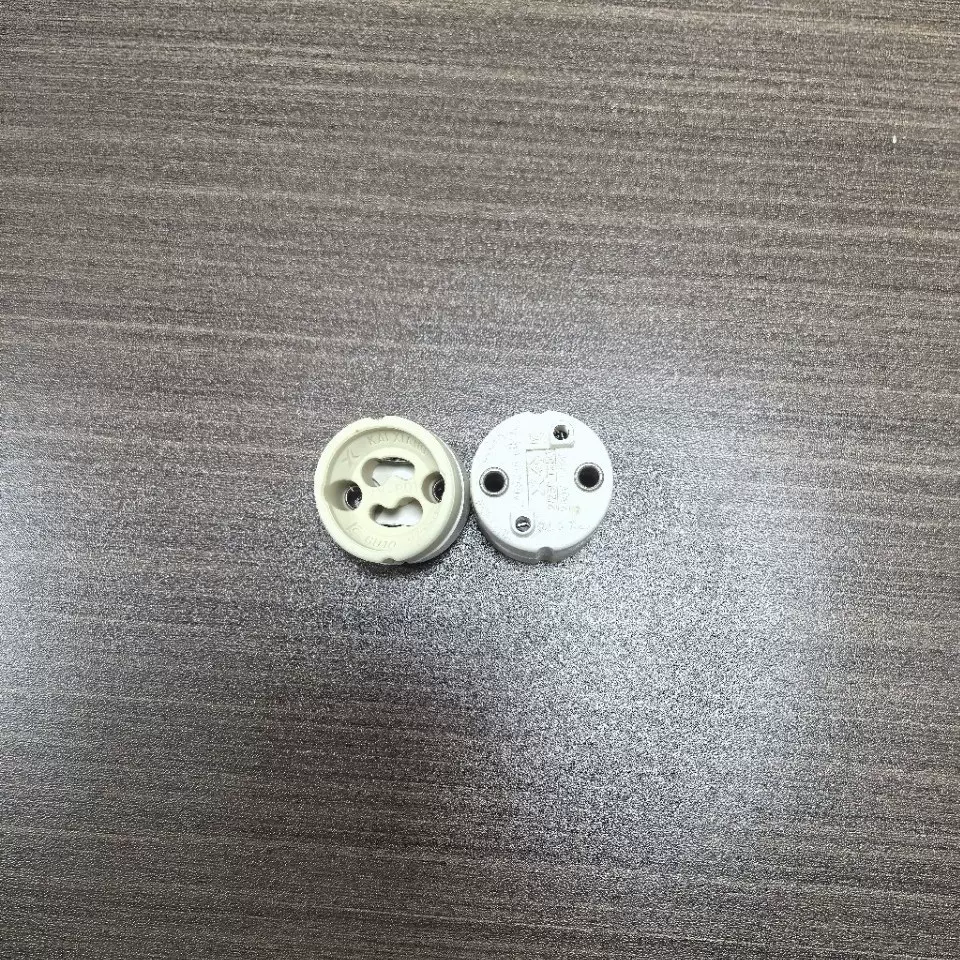 Led射灯陶瓷灯座GU10灯头插线式II类耐高压美规E12装饰补光灯灯具