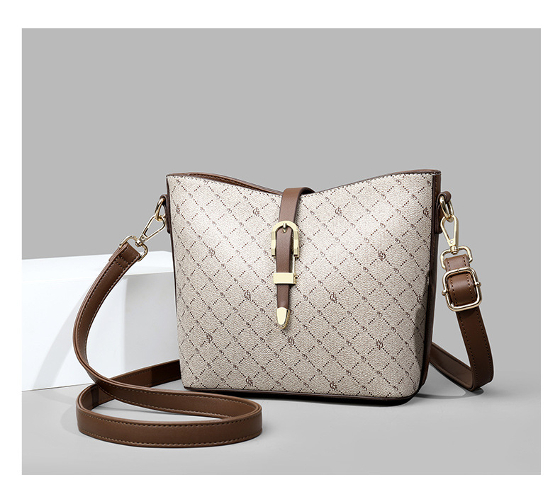 Borsa a tracolla monospalla di grande capacità per mamma, di mezza età, alla moda e di tendenza per le donne_voghion.com