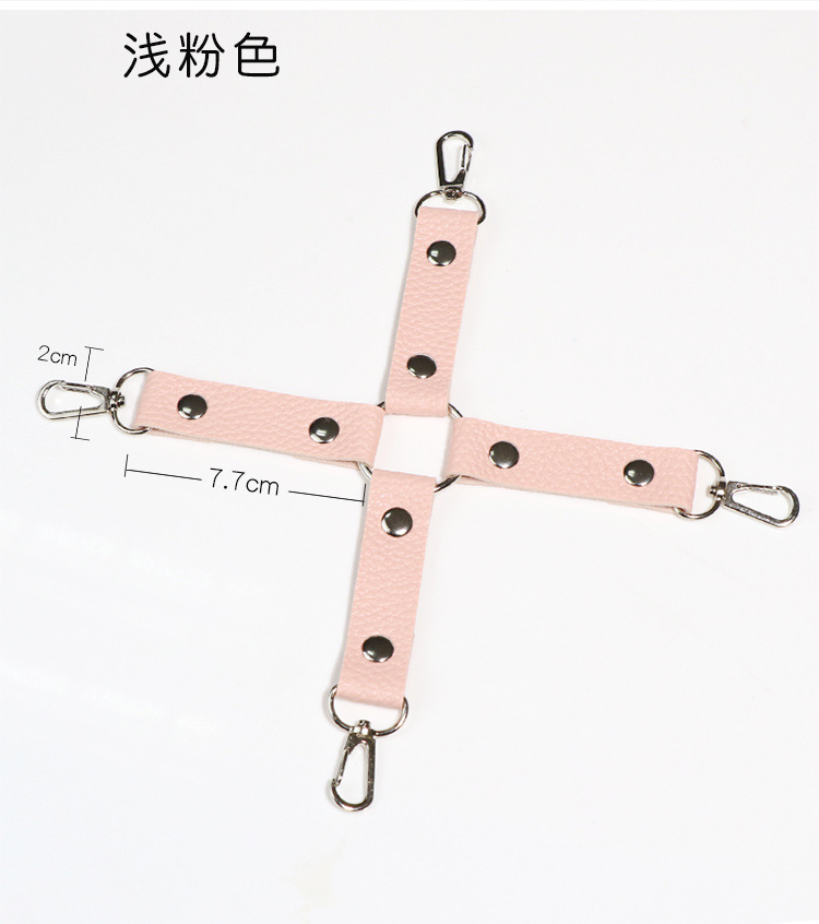 Jiuai SM Restraint Set with Neck Collar, Ankle Cuffs and Bracelet in Black Plush PU Leather — detail image 9