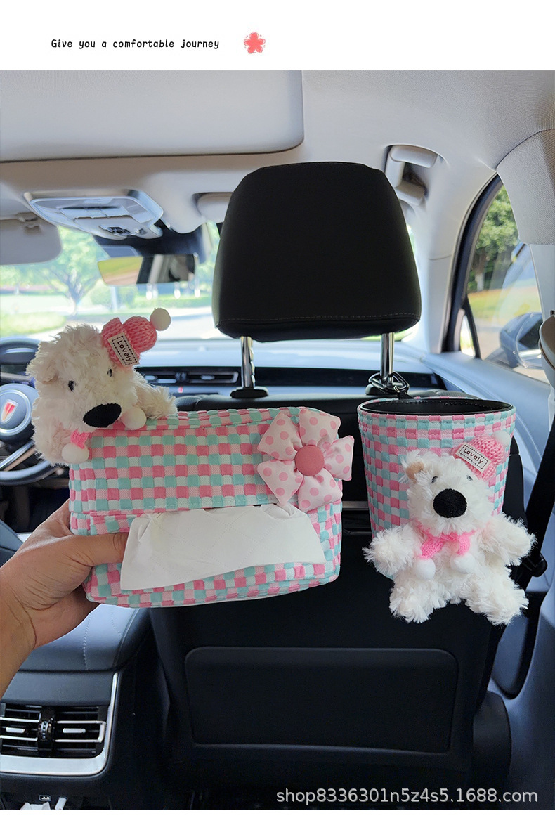 Creative car tissue box, hanging tissue holder with a high-end feel, cute cartoon design for car seat decoration